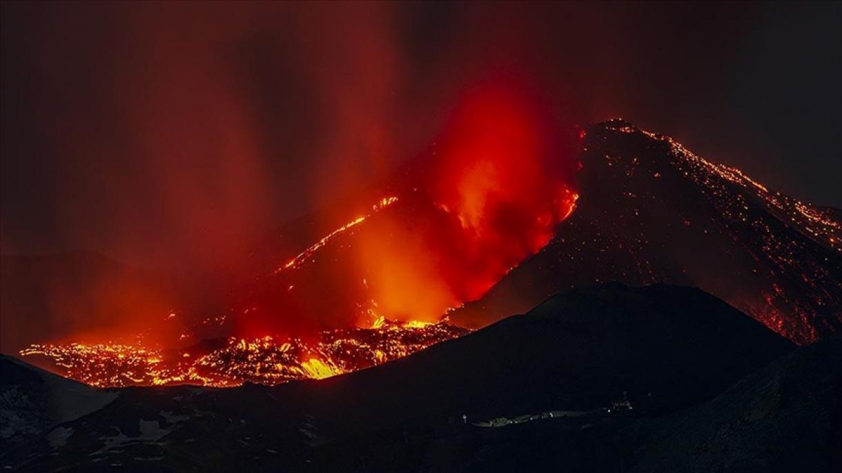 Etna wulkanynda partlama boldy