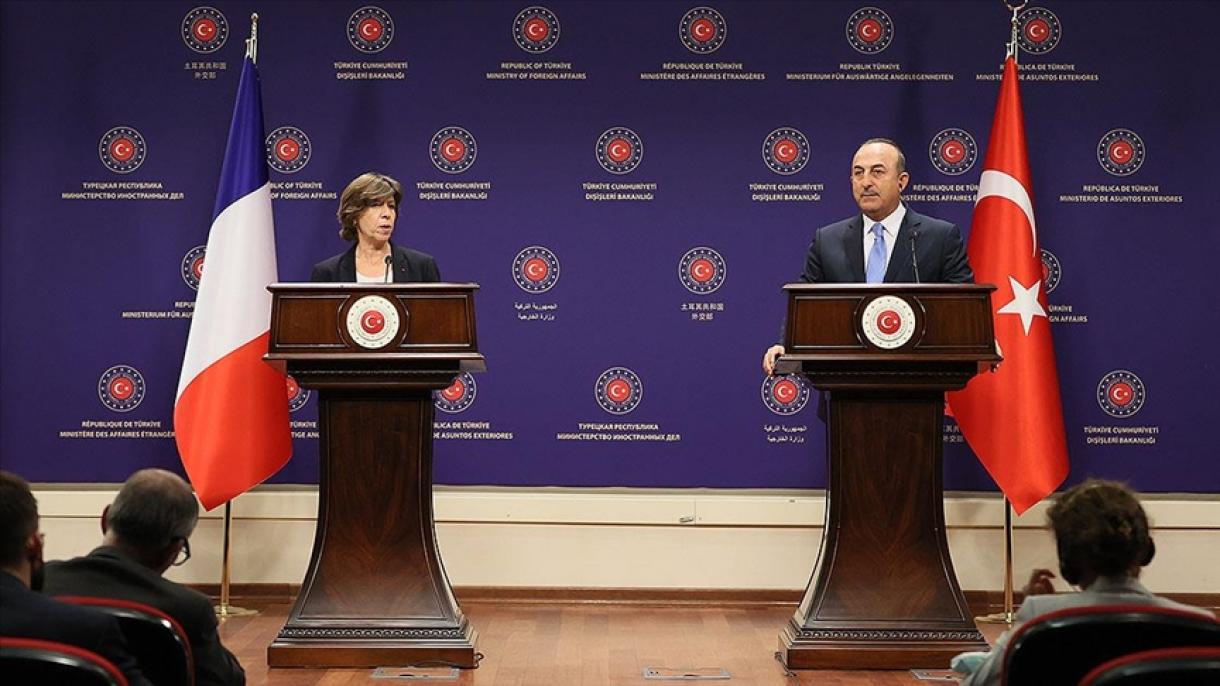 Çavuşoğlu külügyminiszter telefonon beszélt Catherine Colonna francia külügyminiszterrel