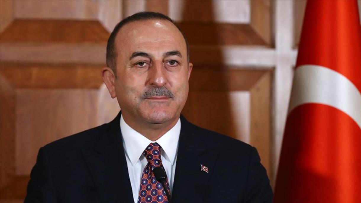 Çavuşoğlu: Turquia continuará a defender os direitos Chipre do Norte