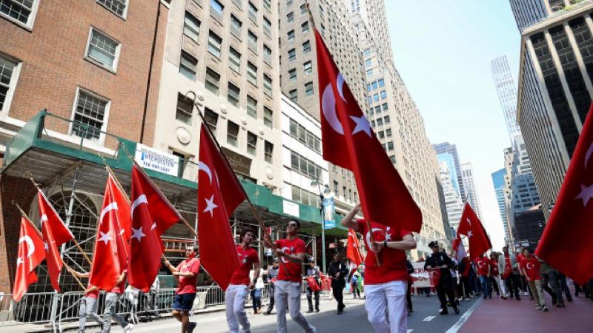 "Parada tradițională de Ziua Türkiye" din New York