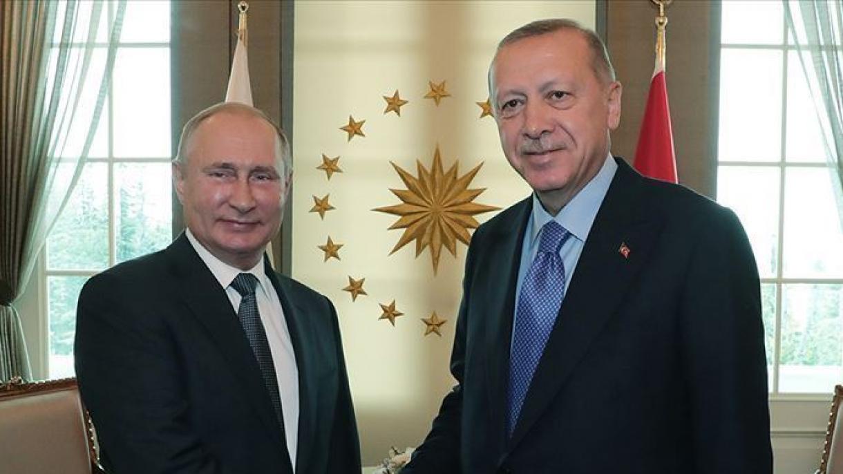Prezident Erdogan russiýaly kärdeşi Putin bilen telefon arkaly söhbetdeş boldy