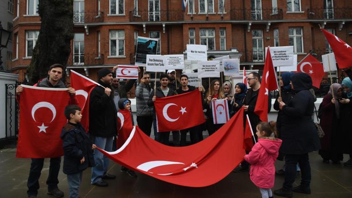 londra hollanda protesto.jpg