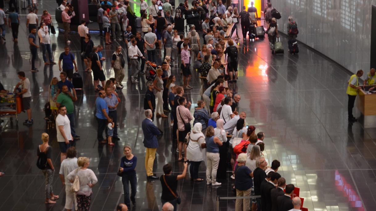 Austria, caos nell’aeroporto di Schwechat a causa di un guasto tecnico