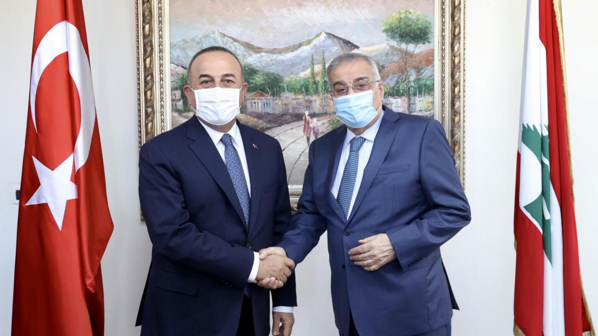 Με τον πρωθυπουργό του Λιβάνου συναντήθηκε ο Τσαβούσογλου