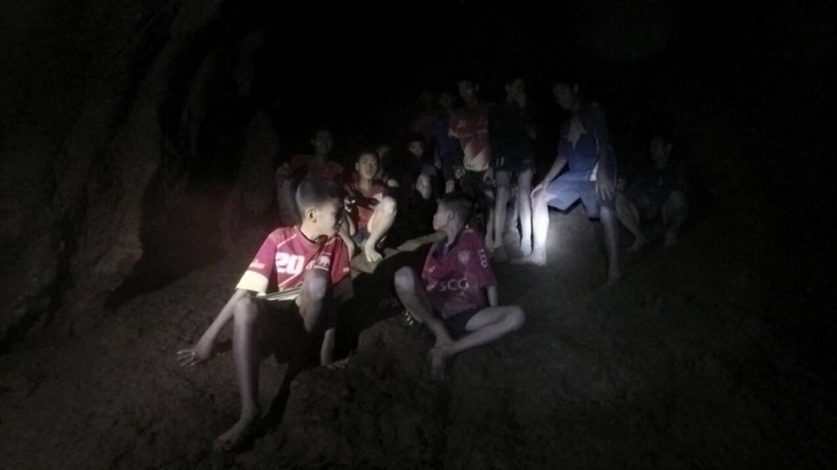 Tailandia, salvati i dodici ragazzi d il loro allenatore intrappolati da 9 giorni