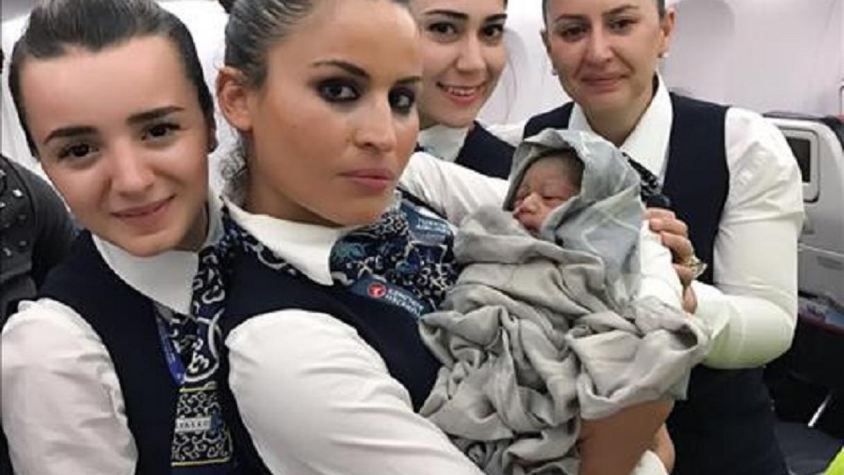 تولد یک نوزاد فرانسوی در پرواز ترکیش ایرلاینز