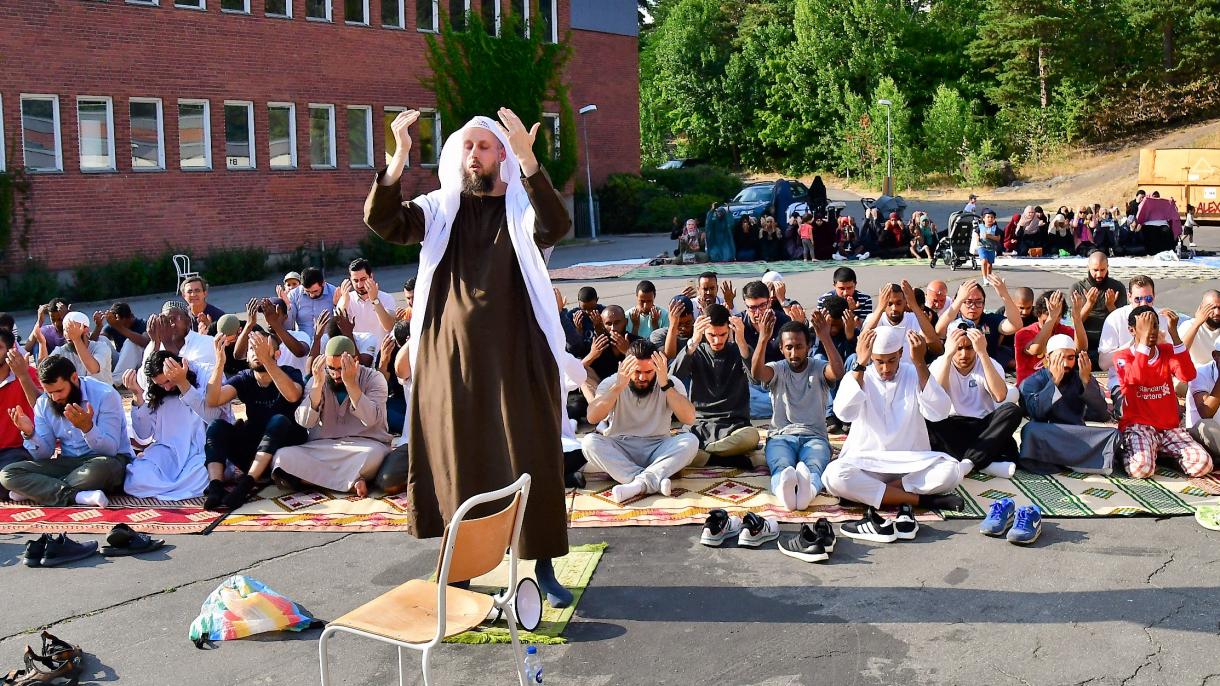 Швецияда мұсылмандар жаңбыр тілеу дұғасы үшін жиналды