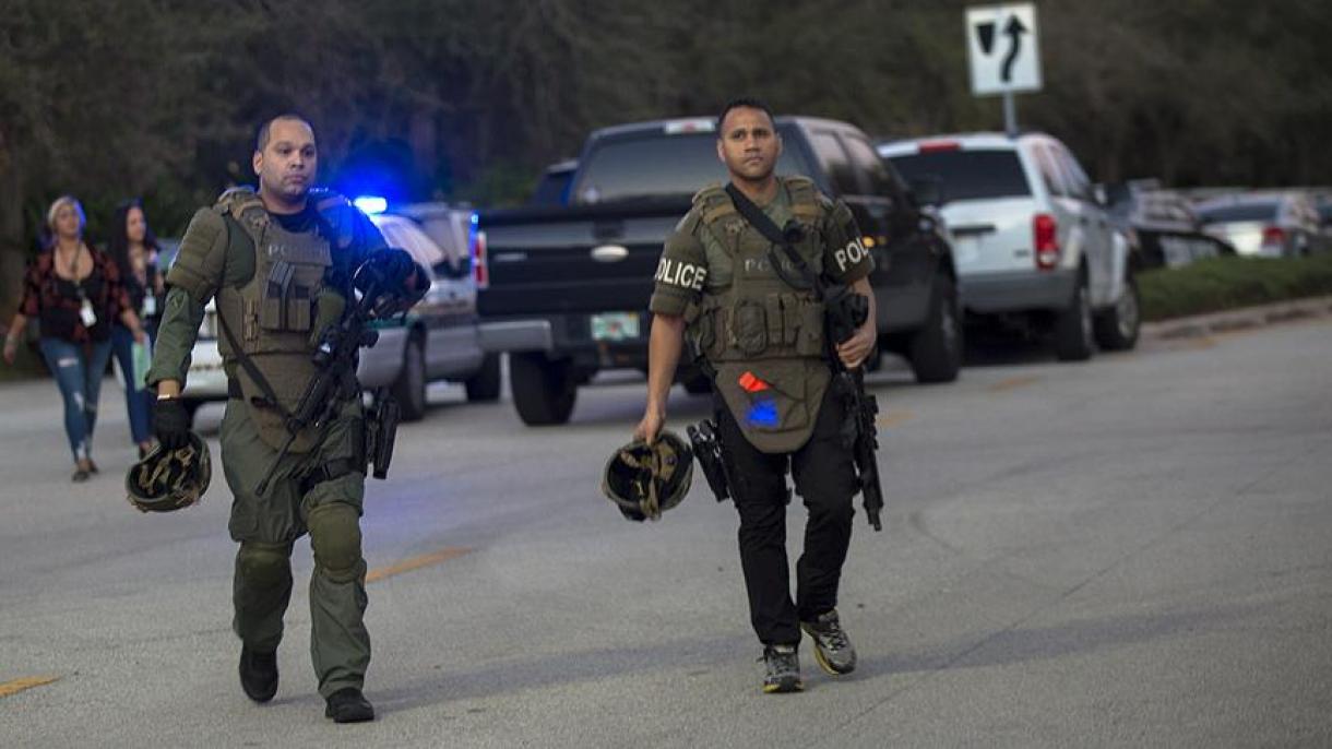 درحمله مسلحانه  دریک مکتب در فلوریدای آمریکا 17 تن جان باخت