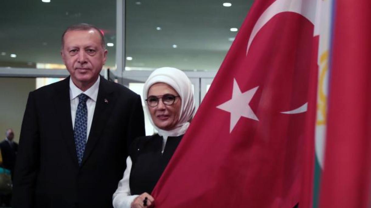 ئەردوغان ئىنستىگرامدا فوتوگرافلىرىنى ھەمبەھىرلىدى