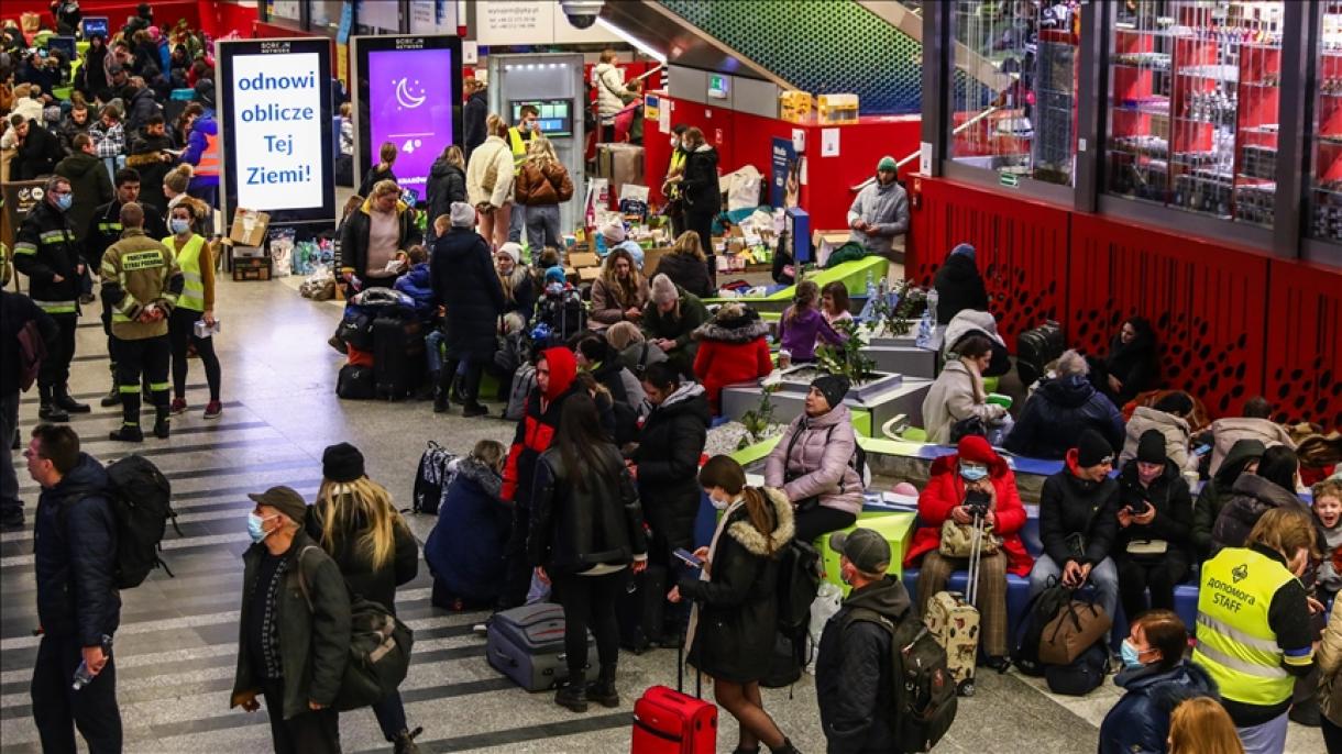 Ukrainadan 2,8 Million Adam Goňşy Ýurtlara Gitdi