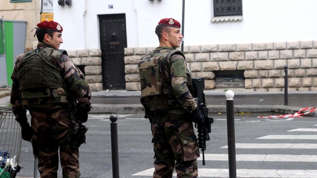 法国一青年因威胁袭击清真寺而被拘留