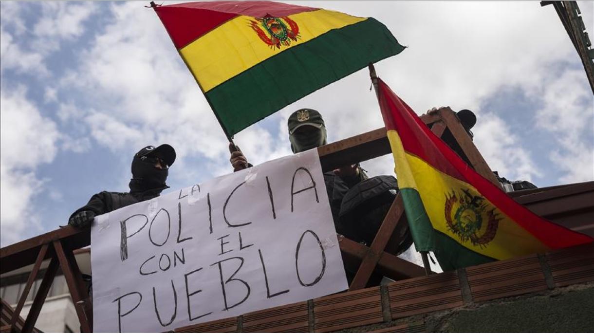 En Bolivia han muerto ocho policías por COVID-19 y 150 están infectados