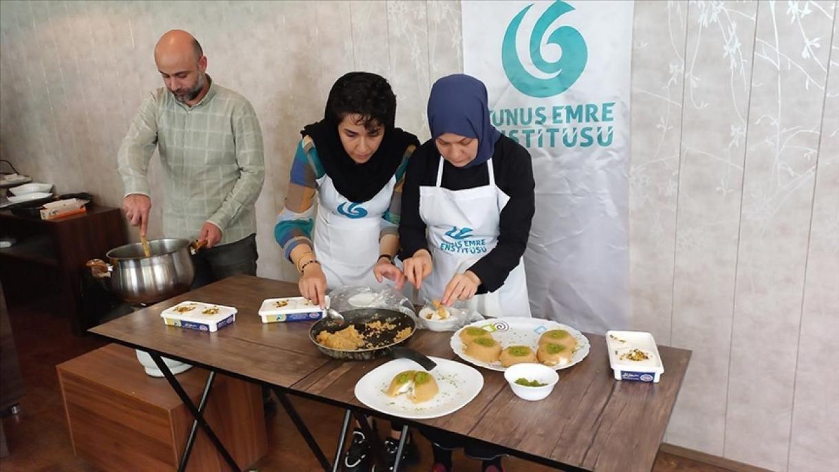 آموزش طرز تهیه غذاهای سنتی ترکی به زنان ایرانی در تهران