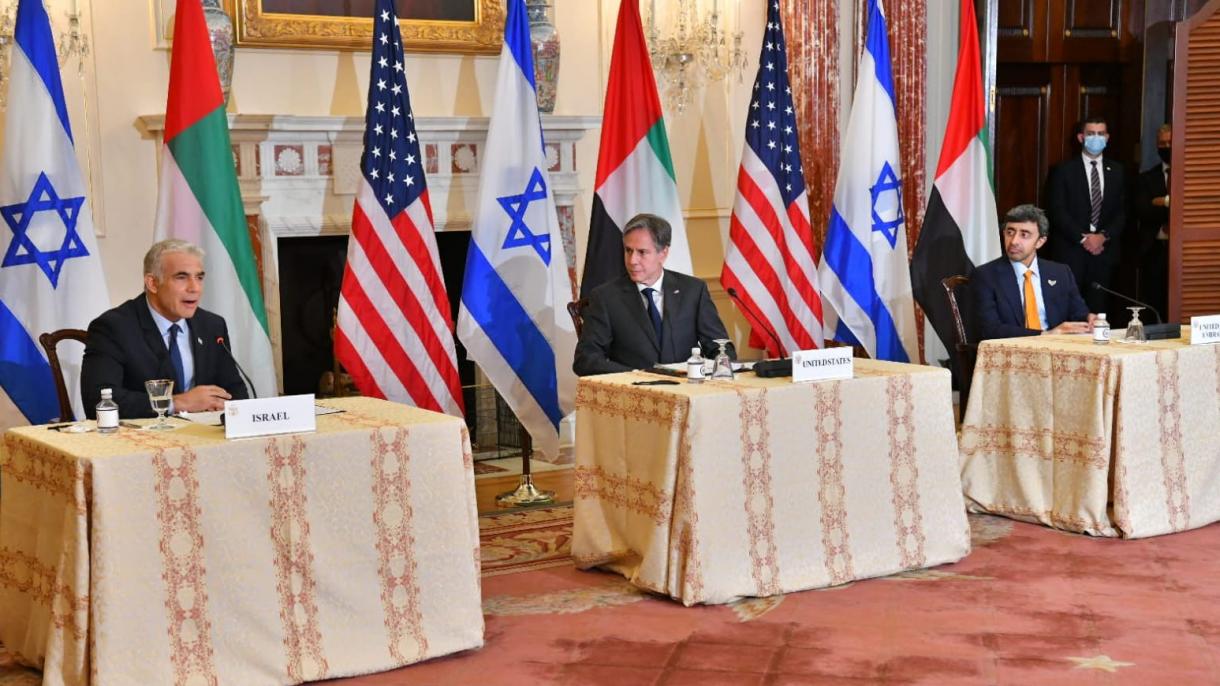 布林肯与阿联酋和以色列外长讨论中东和平问题