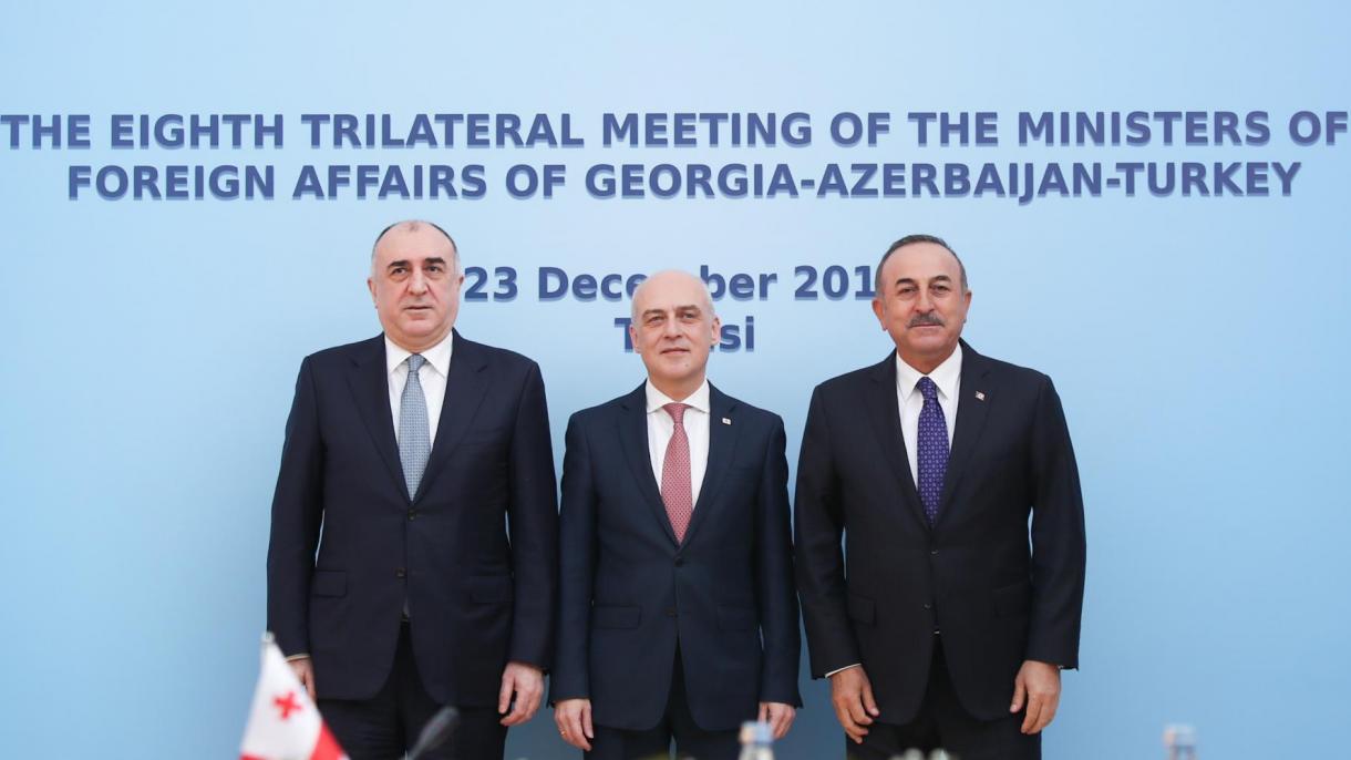 “A colaboração entre a Turquia, a Geórgia e o Azerbaijão deve ser um exemplo para outros países