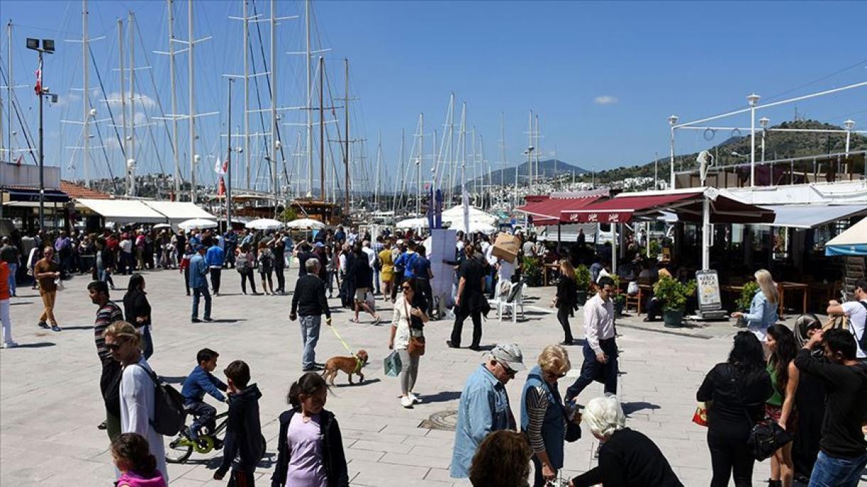 Αύξηση στον αριθμό των τουριστών στην Τουρκία