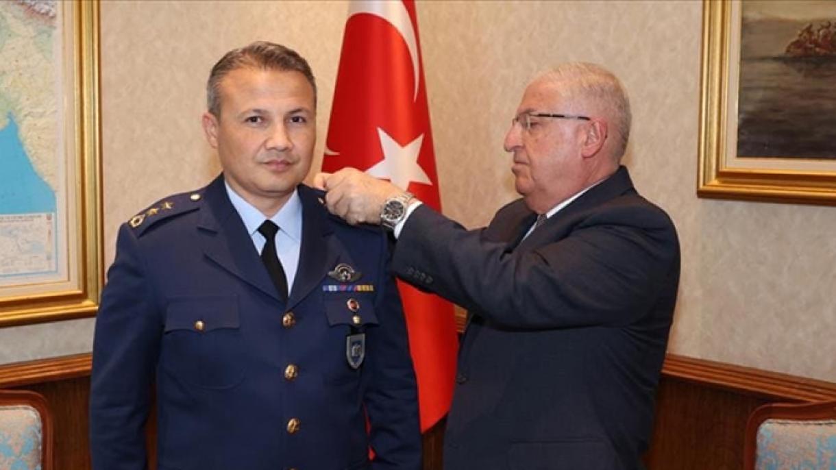 اعطای درجه جدید به اولین ترکی که به فضا می‌رود