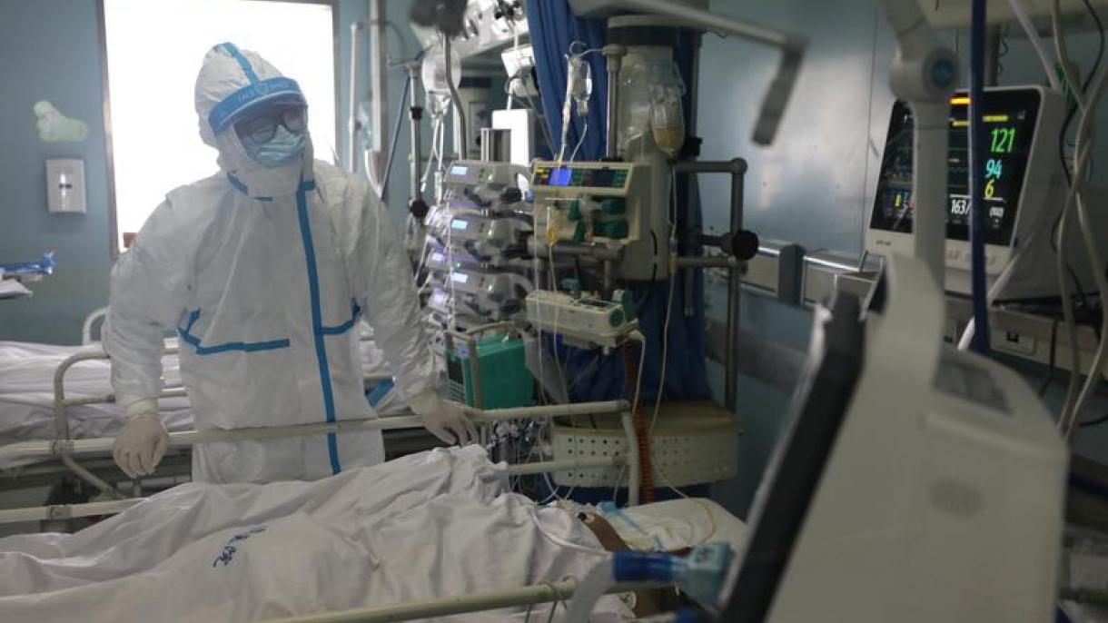 中国新型冠状病毒疫情死亡人数升至2120人