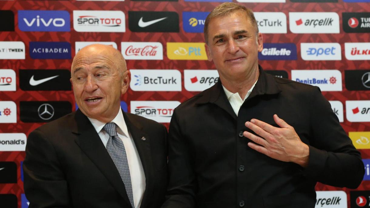 Stefan Kuntz, nuevo entrenador de la selección turca, firma acuerdo de 3 años