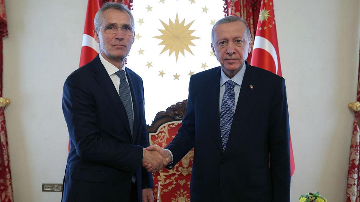 Erdogan discutiu com Stoltenberg os últimos desenvolvimentos na Rússia