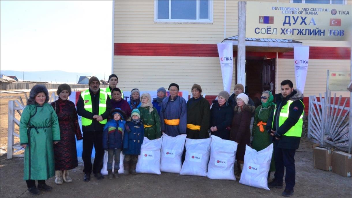 توزیع کمک‌های انسان‌دوستانه ترکیه میان مردم «دوخا» در مغولستان