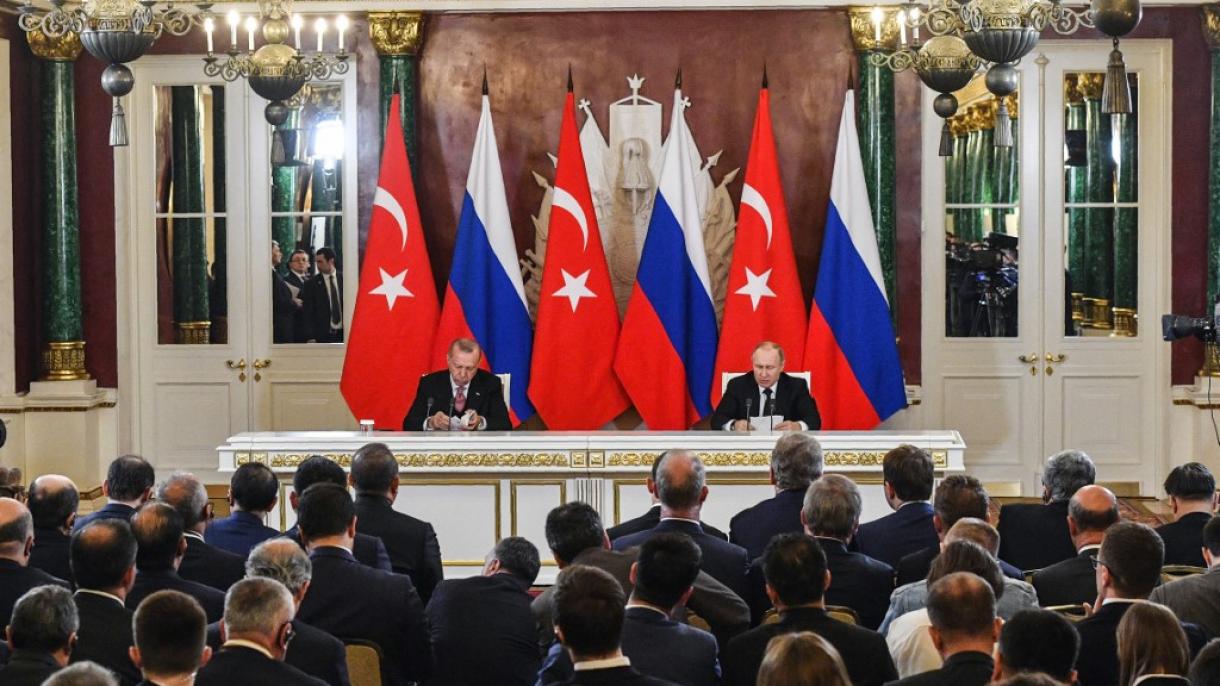 Ердоган и Путин организираха съвместна пресконференция...