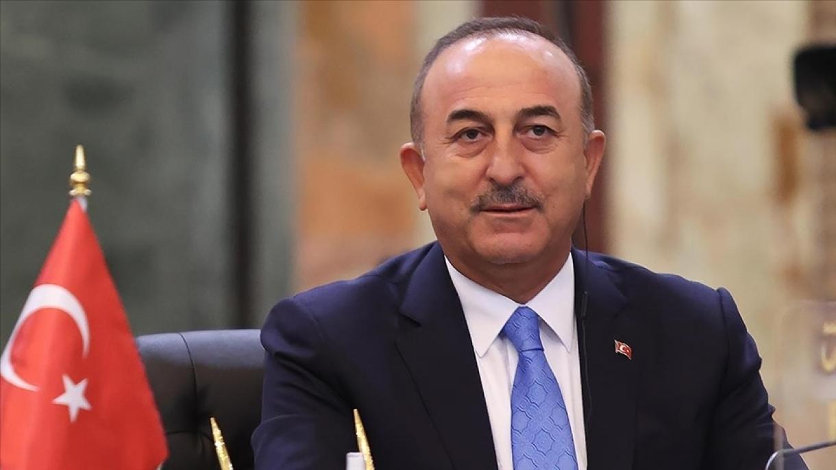 Çavuşoglu trata con su homólogo bielorruso las relaciones bilaterales y la migración irregular