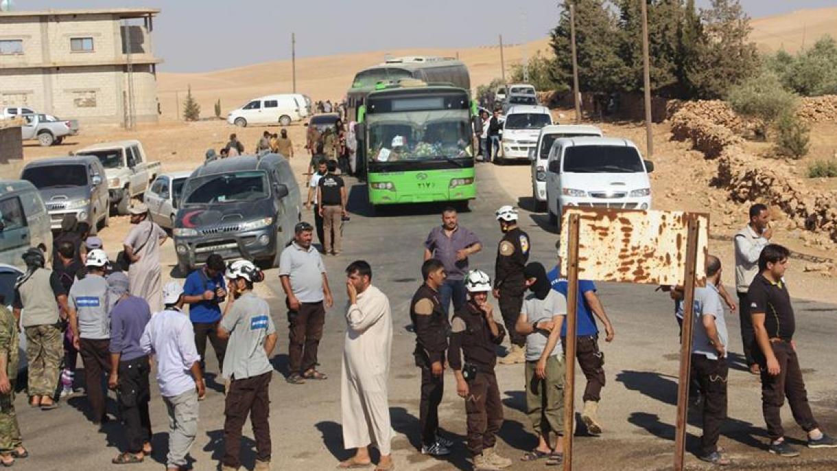 روند بازگشت پناهجویان سوری از لبنان به ادلب آغاز شد