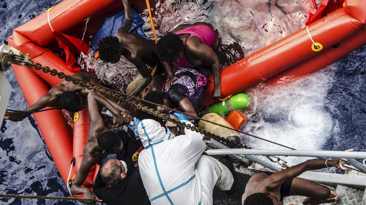 جسد 25 پناهجو در داخل یک قایق در مدیترانه پیدا شد