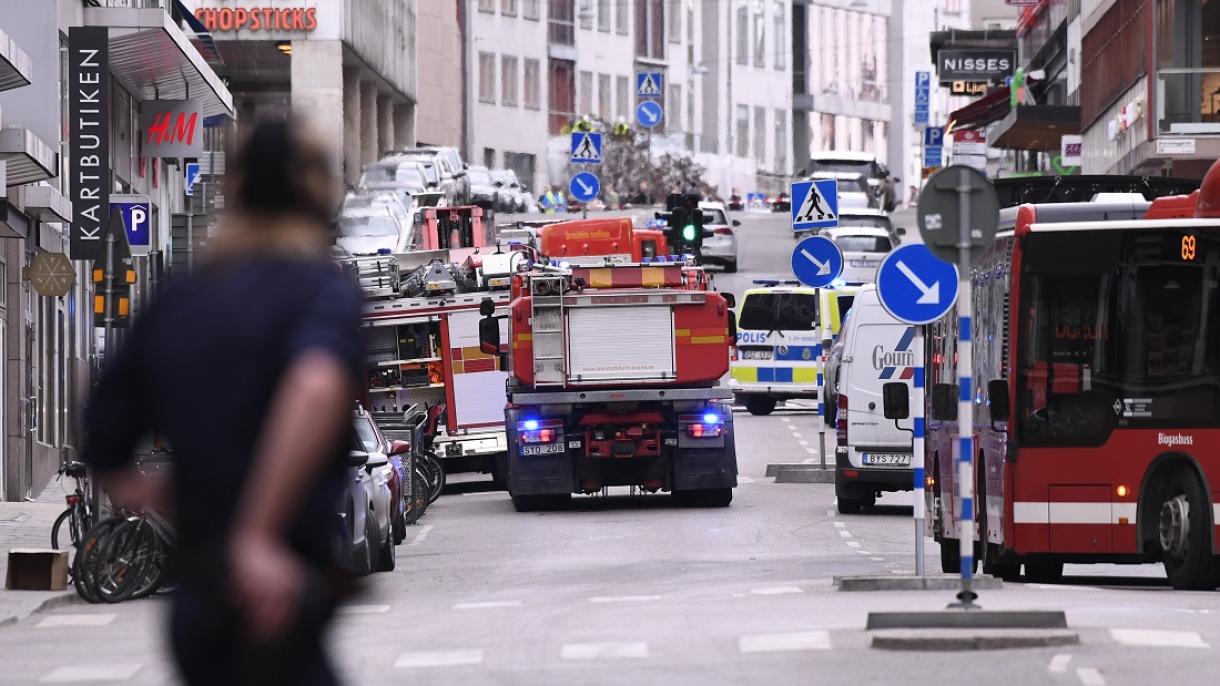 Un camión arrolla a personas en una tienda en Estocolmo