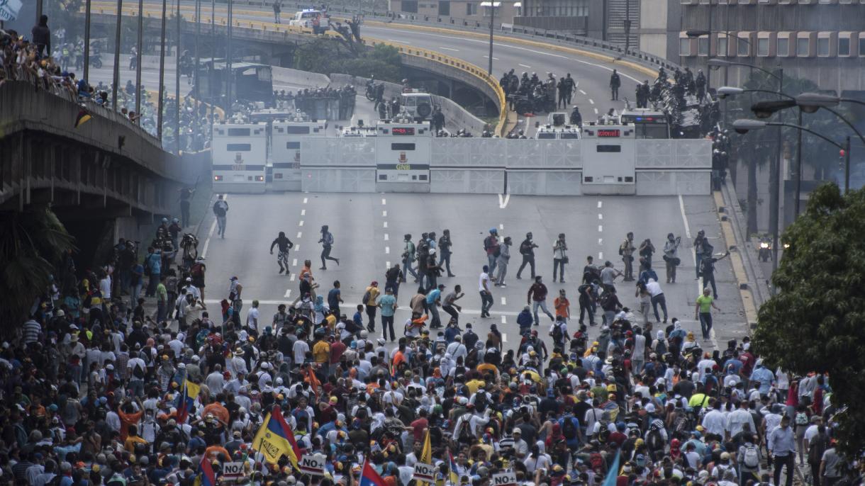 Βενεζουέλα-Επικίνδυνες εξελίξεις στην πολιτική σκηνή