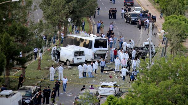 Diyarbakir: três mortos e 48 feridos em ataque terrorista