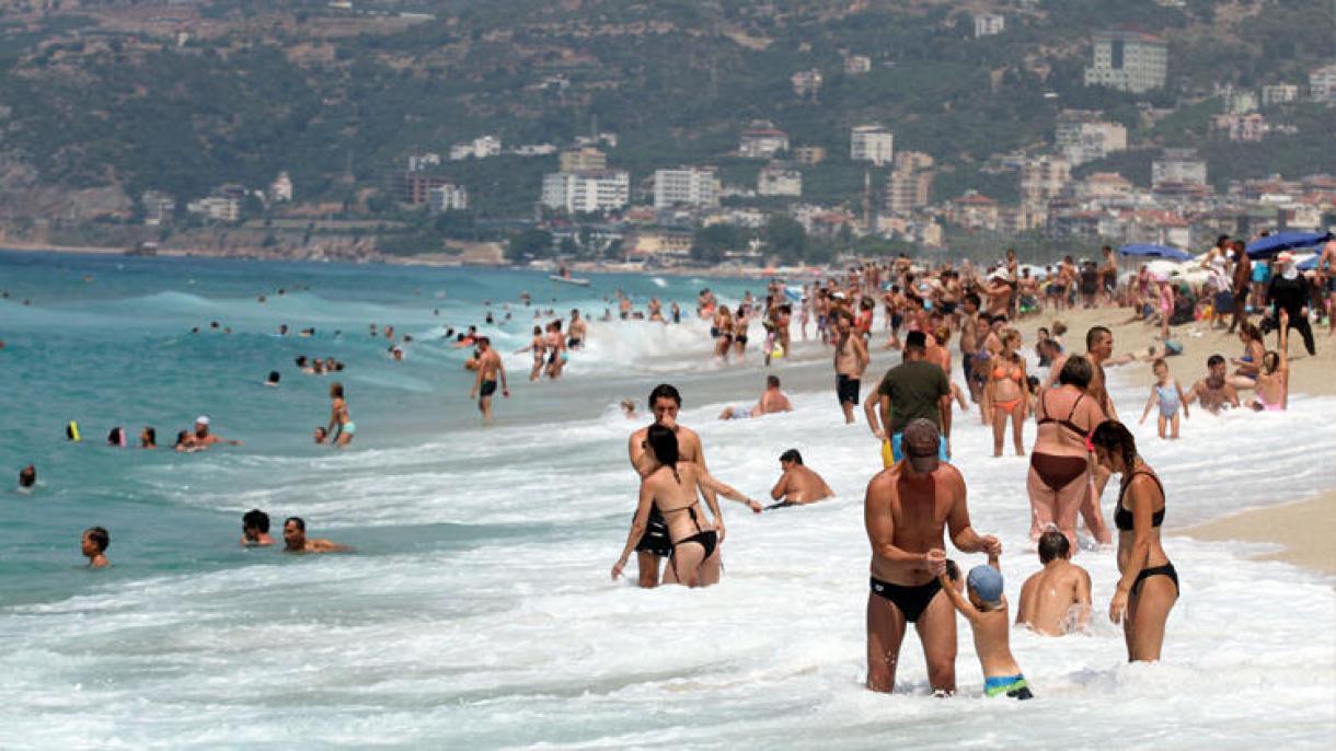 Antalya recebeu mais de 10 milhões de turistas nos primeiros 8 meses de 2 019