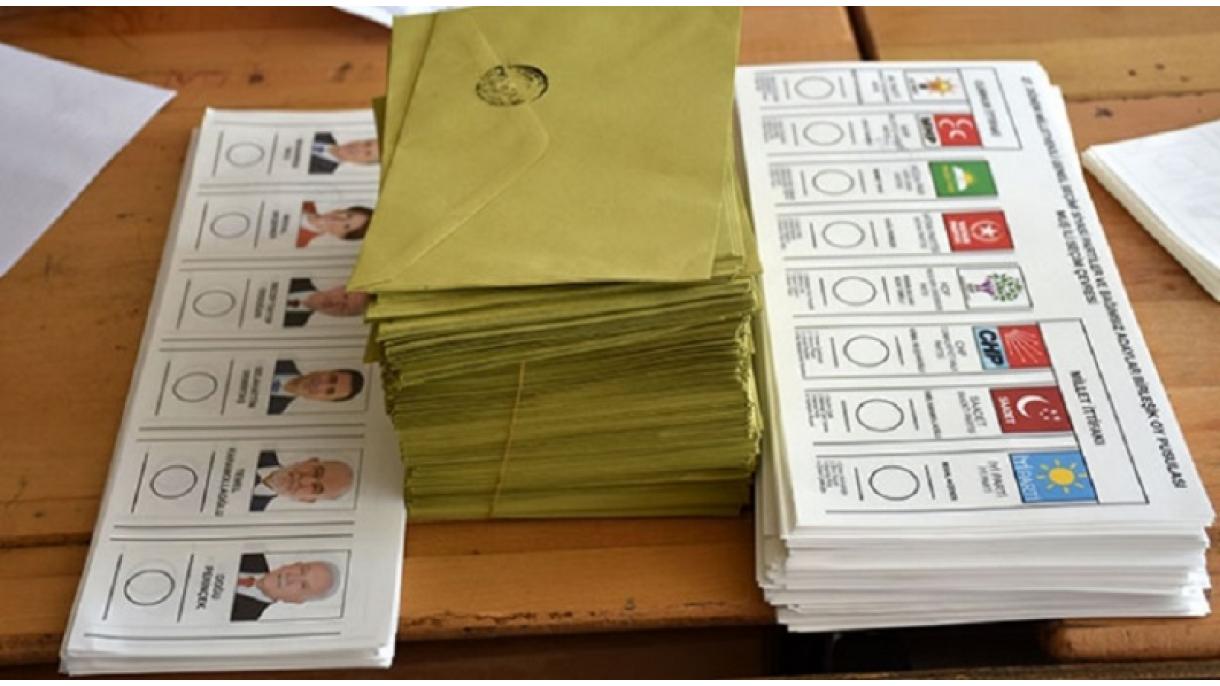 Urnas Abertas na Turquia para as eleições presidenciais e parlamentares