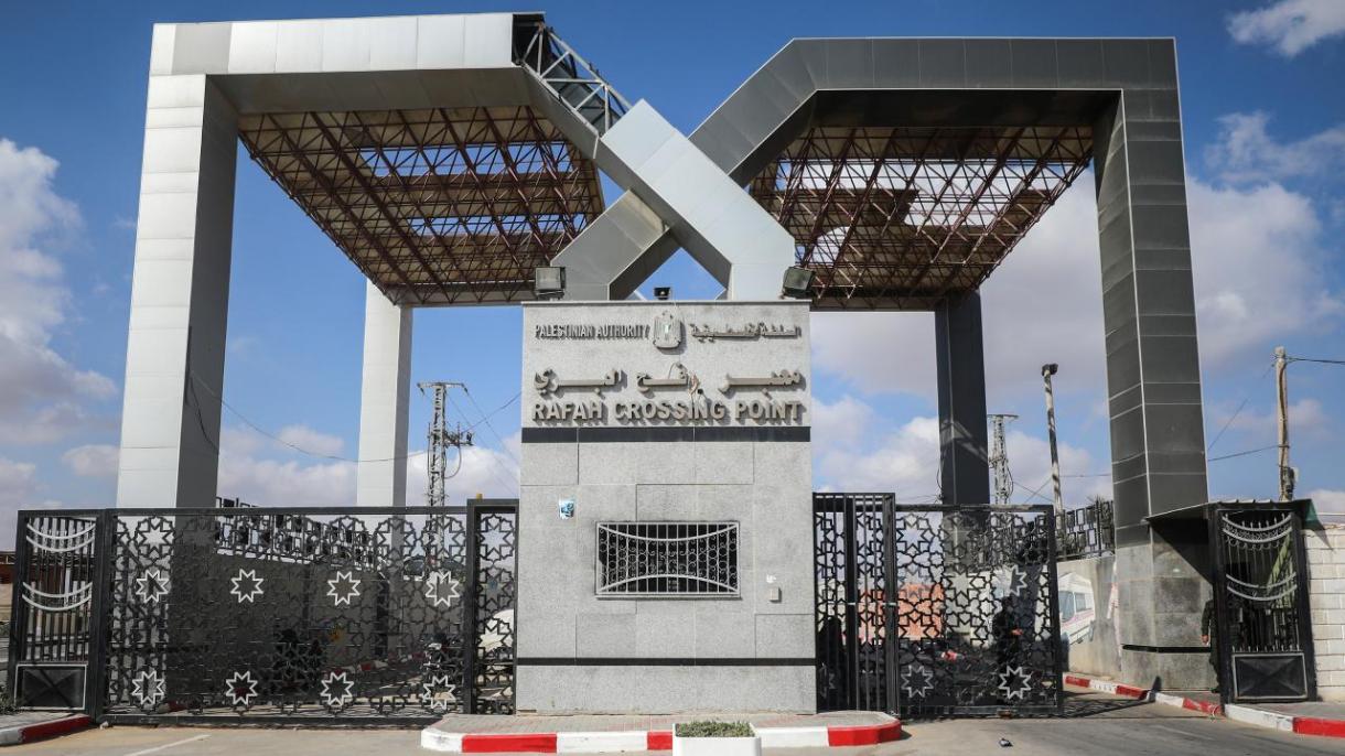 دروازه مرزی رفح برای ورود کمک‌های بشردوستانه به غزه باز شد