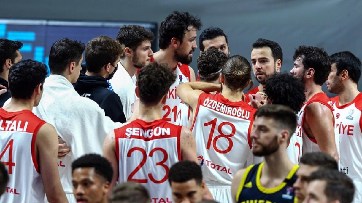 A török férfi kosárlabda-válogatott részt vesz az EuroBasket 2022-ben