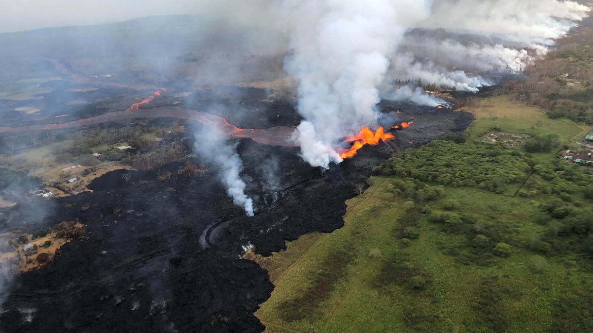 Hawaiin a láva egy geotermikus erőművet veszélyeztet