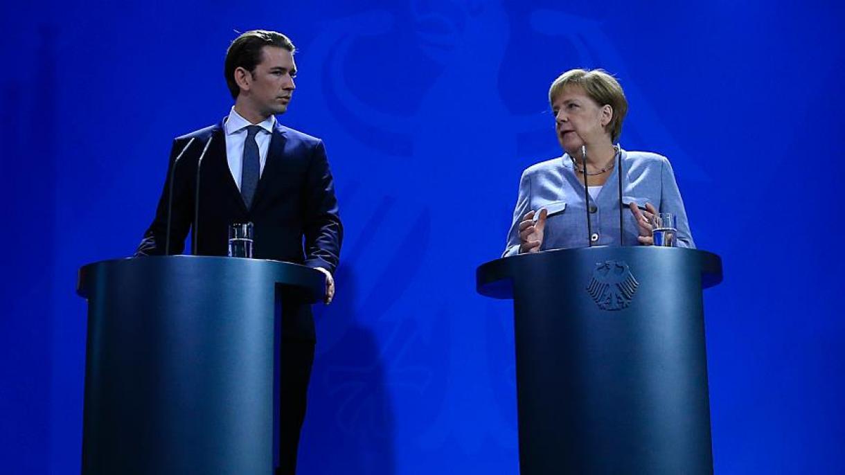 Merkel: "L'UE deve concentrarsi sulla protezione delle frontiere esterne"