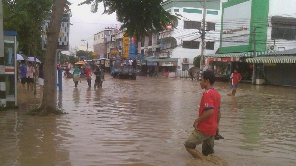 Tailandda musson yağışları 23 nəfərin həyatına son qoydu