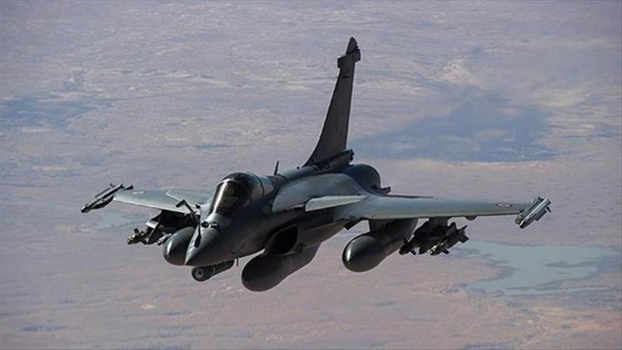 فرانسه 2 فروند جنگنده رافائل را به مصر تحویل داد