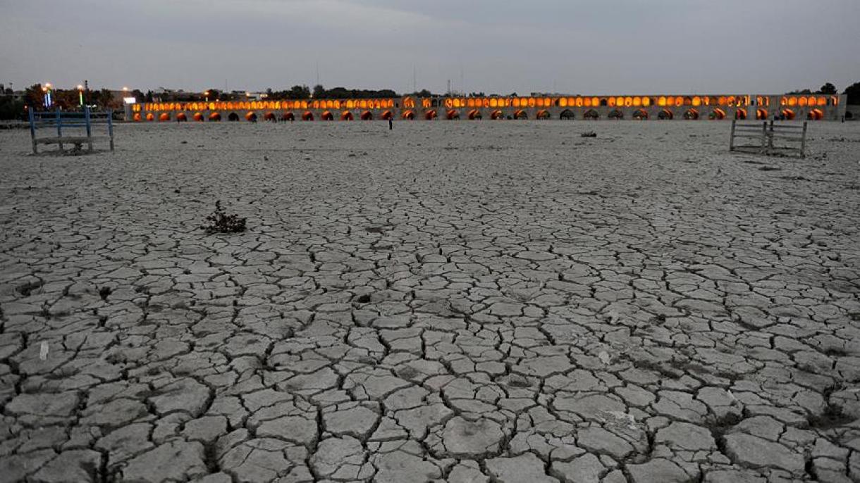 伊朗旱灾蔓延至全国范围