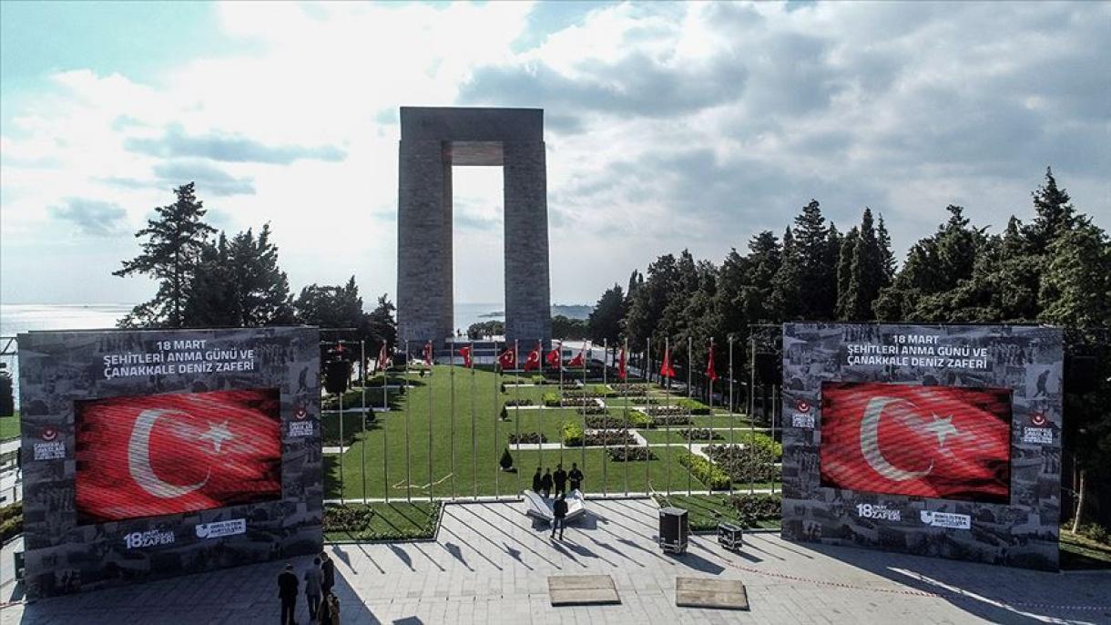 Celebran el aniversario 104 de la Victoria Naval de Çanakkale