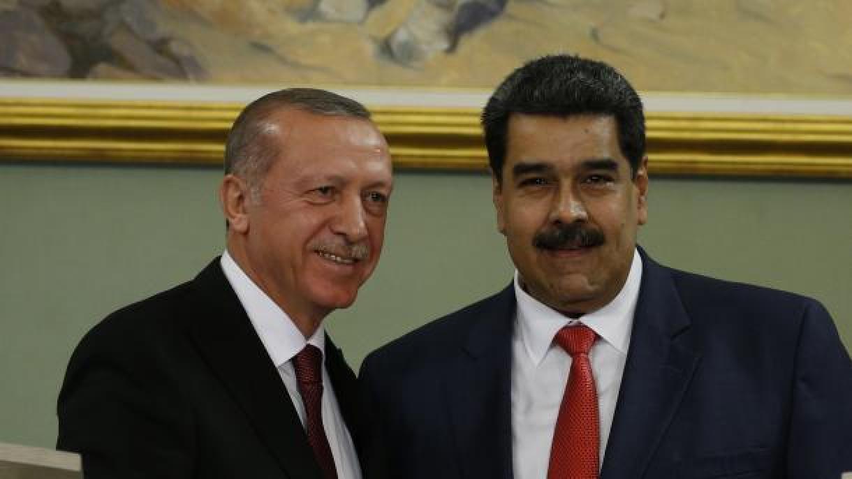 Erdogan e Maduro falam ao telefone sobre cooperação bilateral