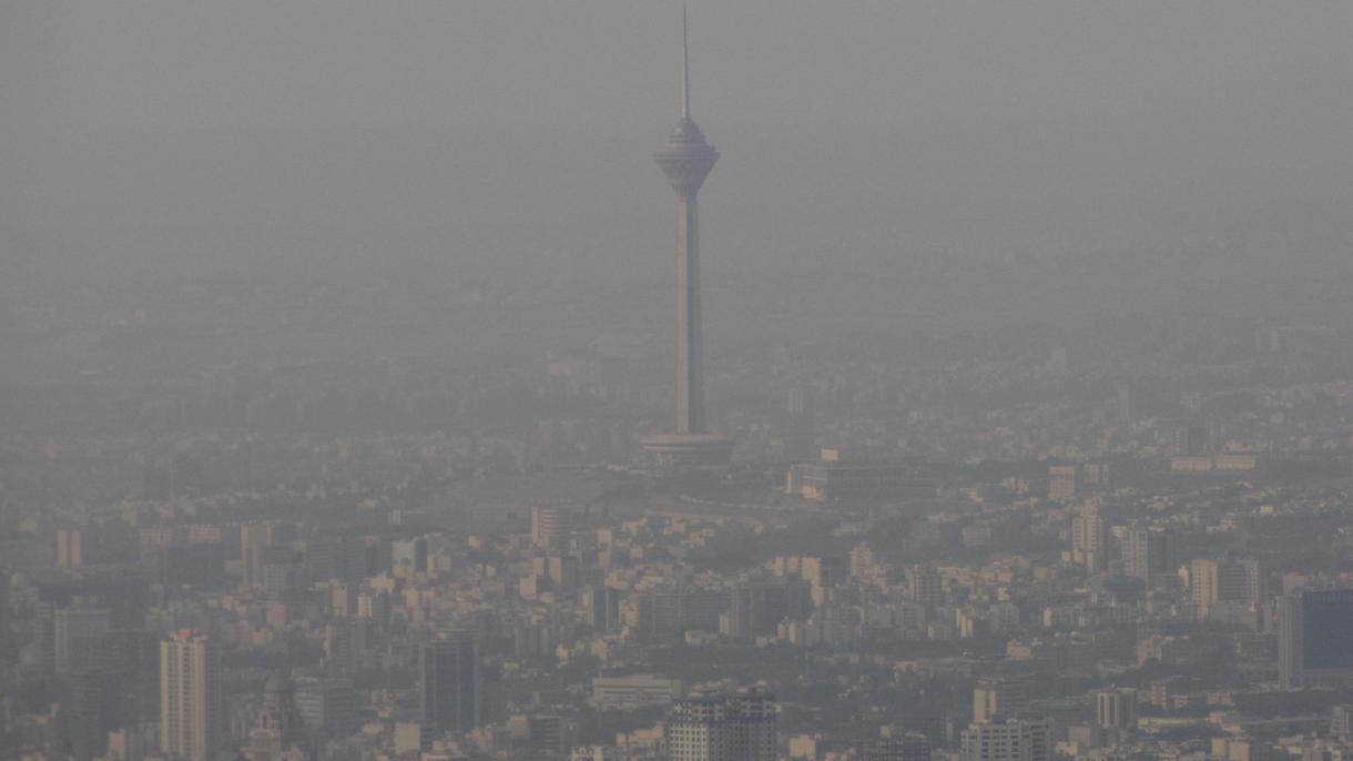 شاخص کیفیت هوای پایتخت ایران به وضعیت قرمز رسید