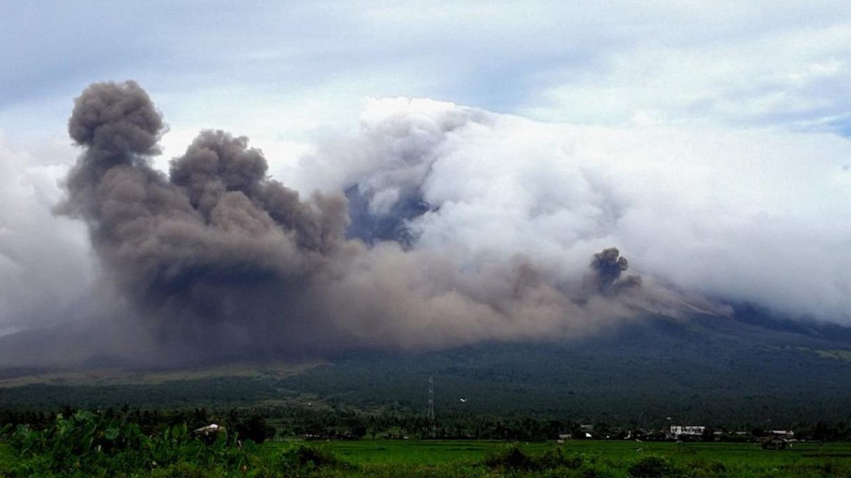 Újra kitört a Mayon vulkán