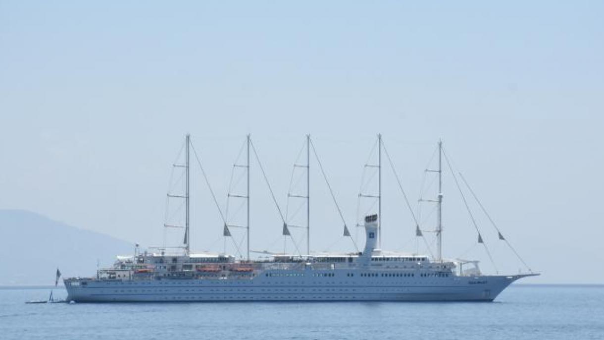 El barco de pasajero más grande del mundo está en Antalya