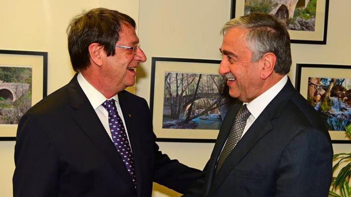 Среща на лидерите в Кипър...