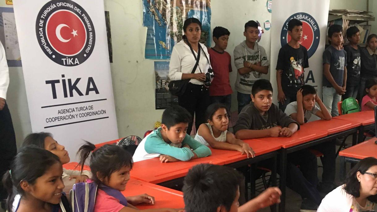 TIKA funda biblioteca digital en 142 unidades educativas en México