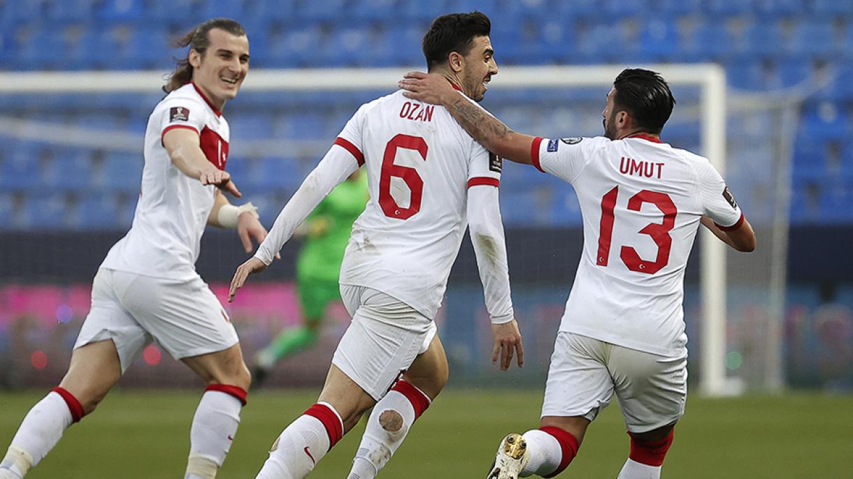 ترکی: قومی فٹبال ٹیم نے ناروے کو 0۔3 سے شکست دے دی