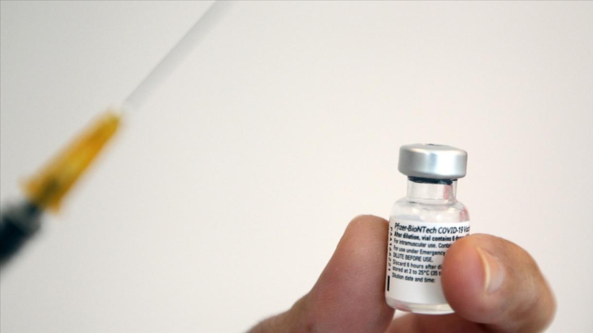 Egy dózis vakcinával oltja Törökország a Covid-fertőzésen átesetteket